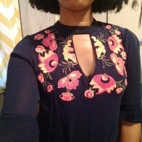 Blue Rain Embroidered Top, Size Small, Navy Blue - Picture 7 of 8